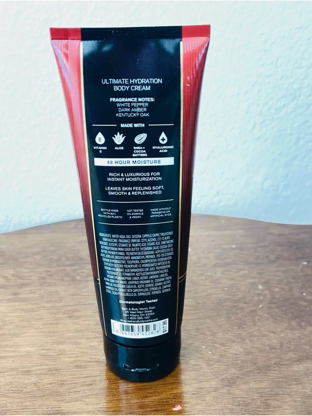 Bath & Body Works Bourbon Men's Moisturizing Body Cream - Red and Black